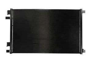 Condensador del aire acondicionado KTT110017 THERMOTEC para RENAULT MEGANE II - Imagen 1 de 8