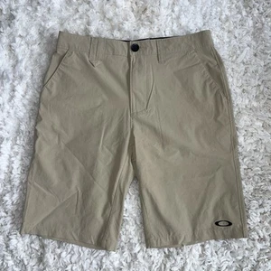 Oakley Shorts Mens 30 Beige Chino Flat Front Stretch Golf Performance Hybrid - Picture 1 of 16