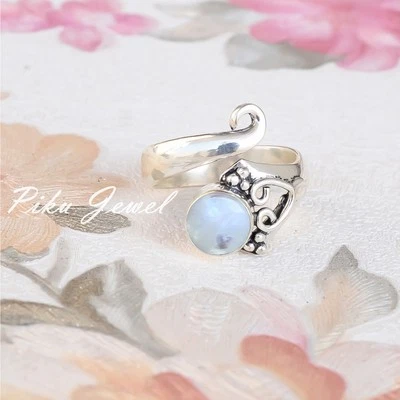 Anello da ragazza in argento sterling 925 con pietra di luna arcobaleno... - Immagine 1 di 4