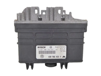 VW Polo II 2F 86C 1.0 AAU Centralina Motore 030906026M 0261200796/797 - Immagine 1 di 4