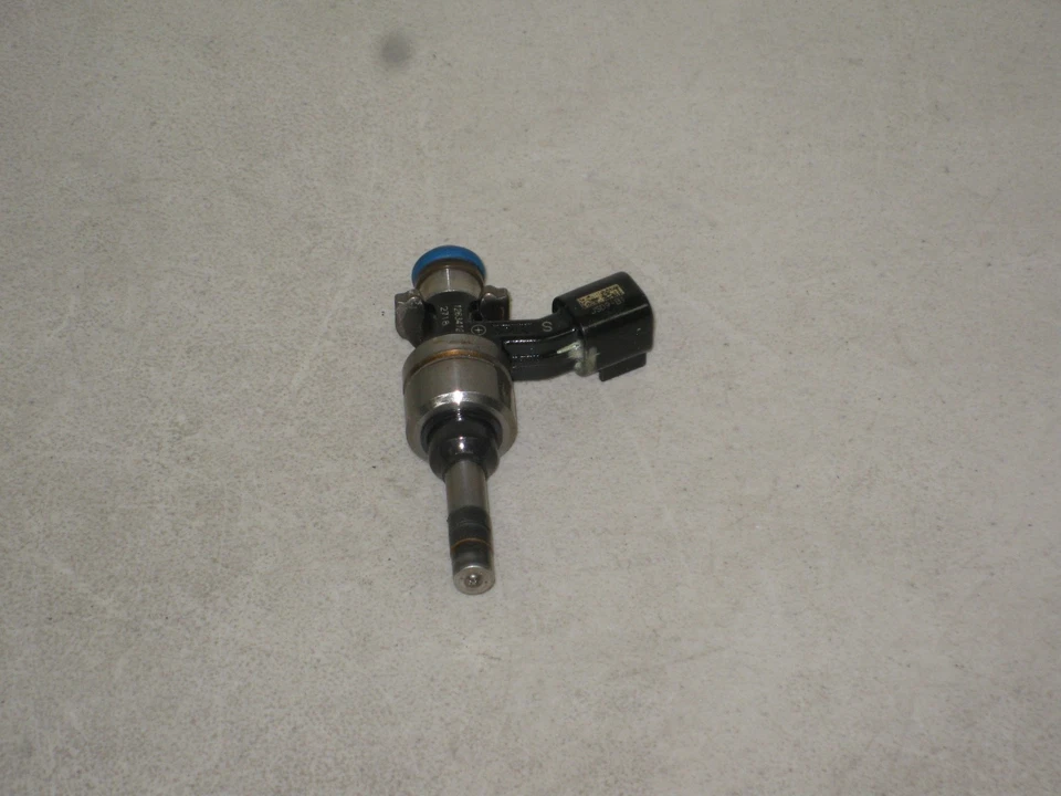 Chevy Impala Buick LaCrosse Cadillac XTS 3.6L Fuel Injector CA Emissions NU6 OEM - Image 1 of 1