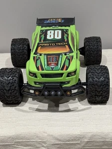 Maisto Remote Control Car. Extreme Beast - Picture 1 of 2