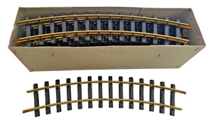 LGB # 15000 ~ 12er Set ~ Radius 2 Messing 30° gebogenes Gleis mit orig Karton Spur G - Bild 1 von 3