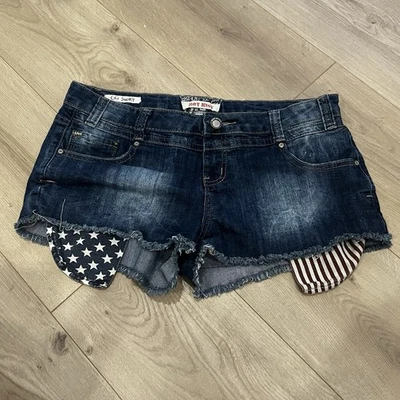 Sz 11 Stars & Stripes USA Flag Hot Kiss Cici Short Denim 4th of July Shorts - Image 1 of 4