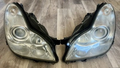 06-10 Mercedes W219 CLS500 CLS550 CLS55 CLS63 Xenon HID Headlights Pair OEM - Image 1 of 4