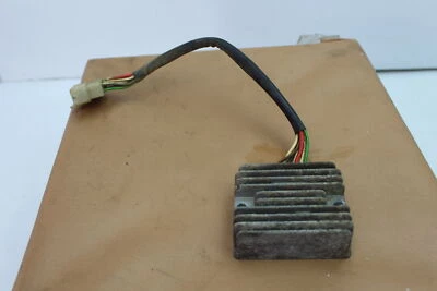 Yamaha XS650 1979 Speical (#322) regulador de voltaje rectificador Foto 1 de 4