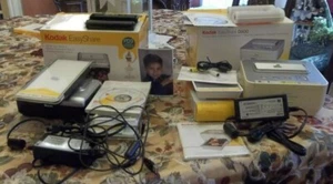 Kodak EasyShare G600 or PD3 brands Complete in Box TAKE A LOOK! - Picture 1 of 10