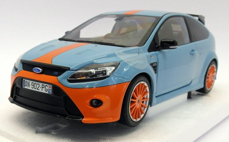 Minichamps 1/18 Scale - 100 080068 Ford Focus RS 2010 Le Mans Classic Edition - Photo 1/4