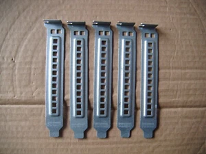 5 pièces cache slot vierge Dell 4U PCI DD463 R230 R630 R710 R720 R730 R930 R910 - Photo 1/4