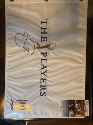 Bandera de golf autografiada de Jason Day Foto 1 de 2