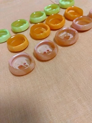 Vintage Marble Pattern Button Set, Pink Orange Green, 14 pcs, Used - Image 1 of 4