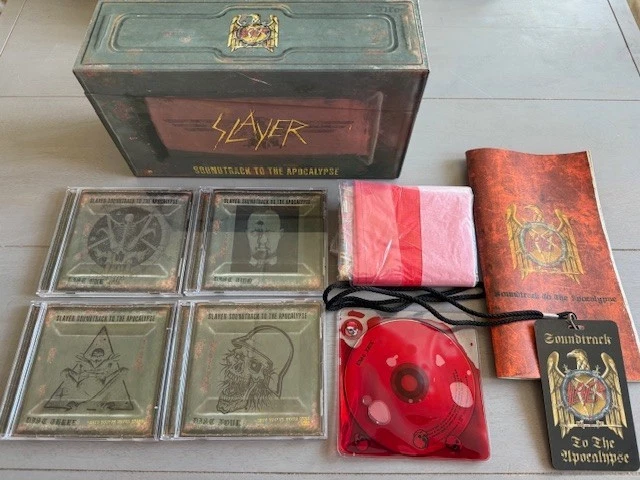 SLAYER - SOUNDTRACK TO THE APOCALYPSE DELUXE AMMO BOXSET 2003       METALLICA - Image 1 of 4