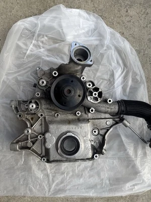 CUBIERTA DE DISTRIBUCIÓN HELLCAT 6.2 68165888AE Foto 1 de 2