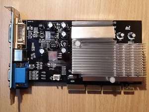 Graphics video card nVidia GeForce FX 5200 Inno3D (AGP 8x, 128Mb) (#02) - Picture 1 of 16