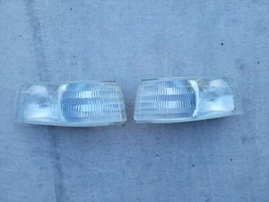 92-02 CADILLAC ELDORADO Left+ Right Pair Park Light Park Lamp Turn Signal - Picture 1 of 6