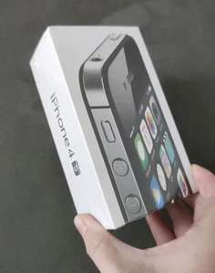 Unlocked Apple iPhone 4s - 8GB Black White iOS6 IOS9 3G WIFI Smartphone sealed - Picture 1 of 11