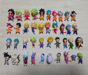 Dragon Ball UDM keychain set of 40 figures Japanese Anime - Picture 1 of 7