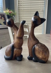 2 Vintage Mid Century Modern Wooden Kitty Cat’s Sculpture Hand Carved 12” RARE - Picture 1 of 7