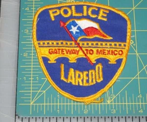 LAREDO TEXAS POLICE DEPT. PATCH (530) - Picture 1 of 1