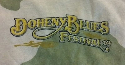 2010 Doheny Blues Music Festival CA T-Shirt Size M Desert Camo John Fogerty - Image 1 of 4