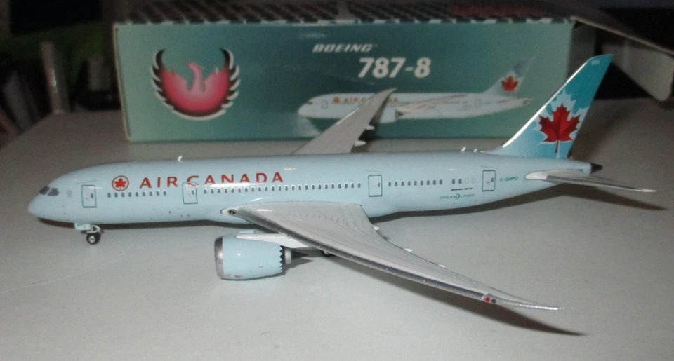 Modelos Phoenix 1:400 Air Canada 787-8 #C-GHPQ - 00124 Foto 1 de 1