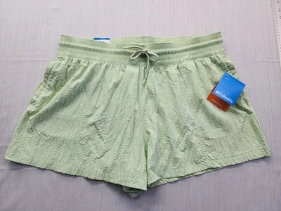 New Women's Columbia Regular Fit Boundless Trek Active 3" Shorts Size XL Lime - Image 1 of 4