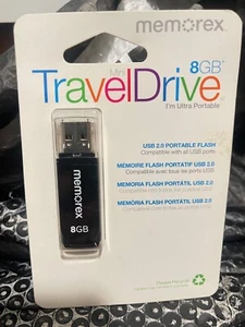 MEMOREX 8 GB Mini TRAVEL DRIVE 73951206-H USB 2.0 portable (U1) - Picture 1 of 2
