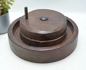 Antike kleine Getreidemühle aus Holz Spielzeug original alt handgeschnitzt - Bild 1 von 6