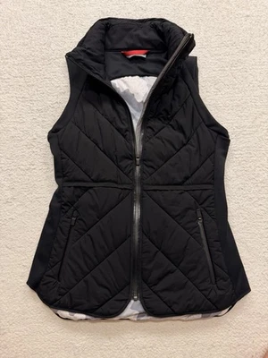 Athleta Wind Sprint Quilted Vest XS black primaloft Hidden hood Hooded - Image 1 of 4