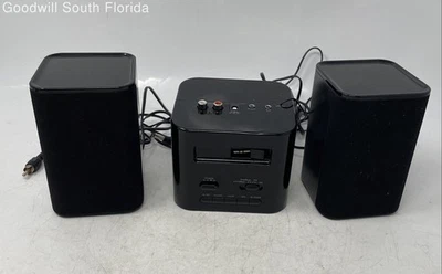 GPX HM109B Home Music System AM/FM Clock Radio MP3 Dock Not Tested Open Box - Image 1 of 4