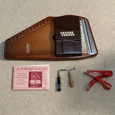 Vintage Oscar Schmidt Autoharp 36 string 12 Chord w Parade Volume 1 & 2 Tuning - Image 1 of 4