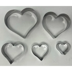 Heart Shaped Metal 5 Piece Set Cookie Cutters - Picture 1 of 4