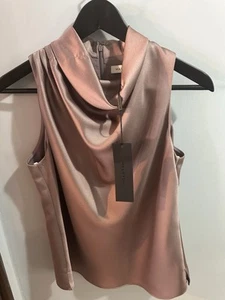 Halston Draped Next Top - Picture 1 of 3