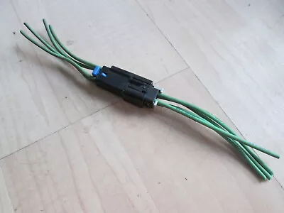 Delphi Automotive Latching Electric Connector Set 4-pin w/ Wiring 18AWG #M275DT - Image 1 of 4