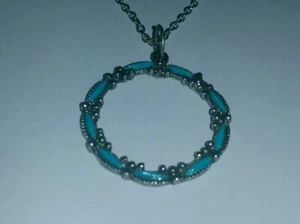 ~Vintage Faux Turquoise Circle Ring Pendant Silver Tone Chain Link 16" Necklace~ - Picture 1 of 8