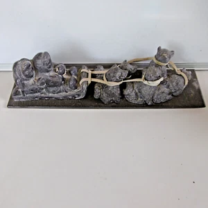 esquimaux inuit traineau et chiens en pierre steatite we canada - Imagen 1 de 9