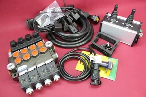 Distributor valve 4 function 4spool 50l/min 12V + control panel with 2 joystick - Picture 1 of 12