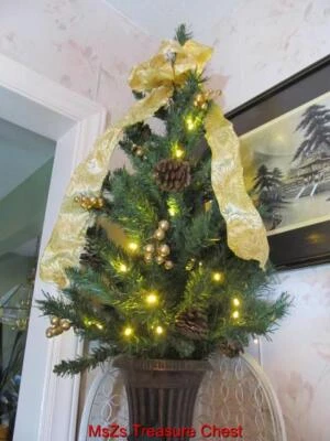 Holiday Decorated 4" Tree with Lights,  Indoor or Outdoor Use,  * BRAND NEW  * - Image 1 of 4