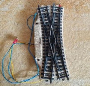 Märklin 5207 H0 elektrische Kreuzung M Gleis - Bild 1 von 1