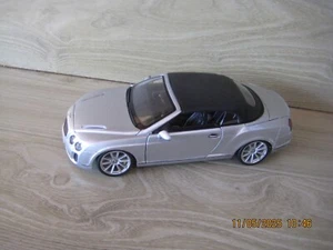Bentley Continental Supersports Cabriolet    Silver   1/18  by Burago   BOXED - Picture 1 of 3