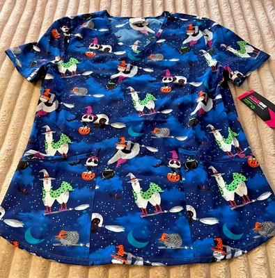 WOMEN'S SCRUBSTAR HALLOWEEN SEASONAL MEDICAL SCRUB TOP-MEDIUM-NWT! - Image 1 of 2