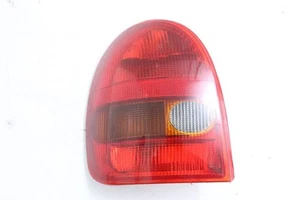Fanale posteriore a sinistra Opel CORSA B 42836 - Imagen 1 de 3