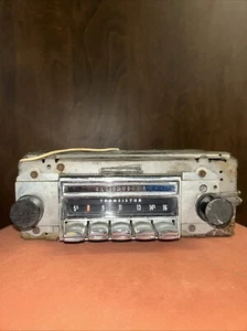 1970-1972 70 71 72 Oldsmobile Olds Cutlass 442 F85 AM Radio Model 23APB1 - Picture 1 of 11