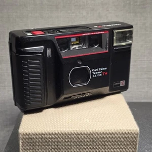 Yashica T* AF 35mm Film Camera T-AF Carl Zeiss Tessar T* f/3.5 Kyocera - Picture 1 of 12