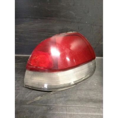 LÁMPARA TRASERA DERECHA PARA SUBARU LEGACY (93-98) 2.0 4x4 SW 5P/B/1994CC. 1993 Foto 1 de 4