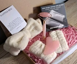 Dermalogica Gift Set , Hamper, Mothers Day , Birthday Gift For Women , Girls - Picture 1 of 13