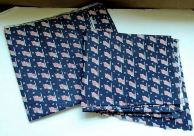 Tela Bandera de Estados Unidos de América Artesanía de Costura 2 yardas x 45" + 1 yarda RARA Foto 1 de 3