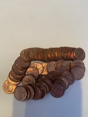 1954 P ROLL WHEAT CENTS UNCIRCULATED COPPER PENNIES OLD HOARD 50 COINS - Image 1 of 4