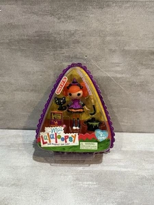 Mini Lalaloopsy Candy Broomsticks New In Box - Picture 1 of 3