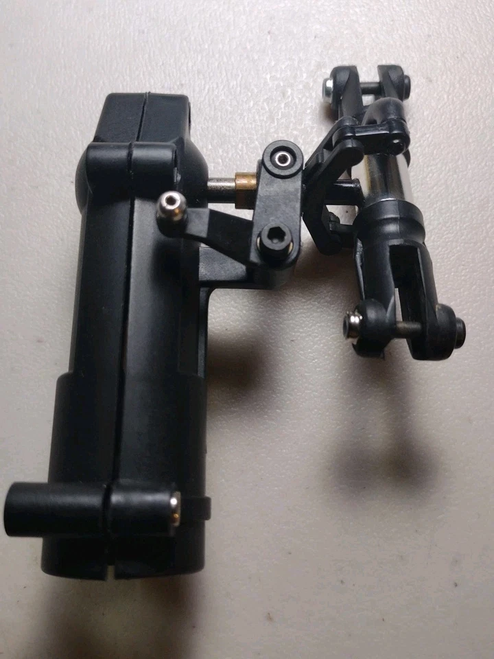 Trex 600CF Tail Rotor Assembly - Image 1 of 3